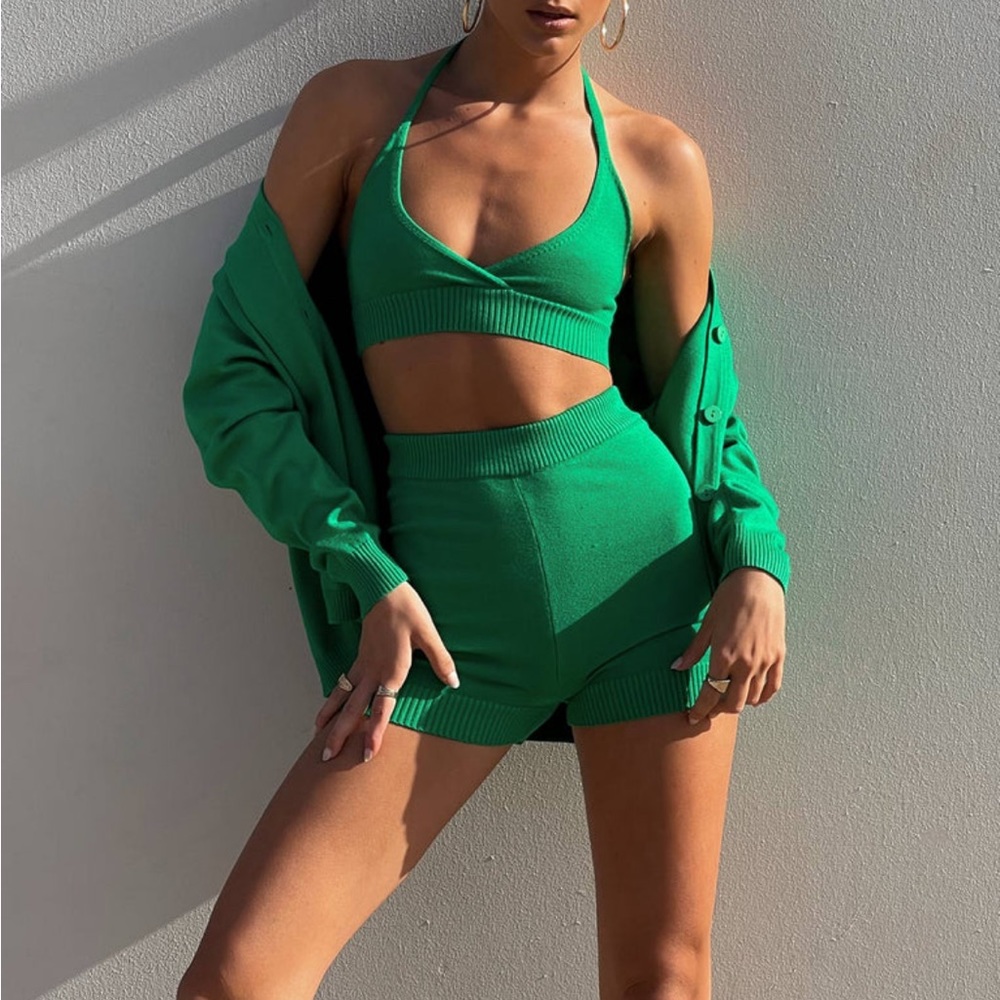 Princess Polly halter top set